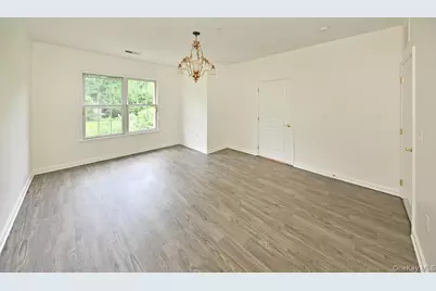 28 N De Baun Avenue #105, Suffern, NY 10901 - Photo 15