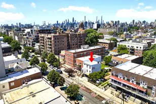 25-14 Crescent St, Astoria, NY 11102 - Photo 7