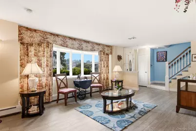 1 Geoffrey Avenue, Syosset, NY 11791 - Photo 7