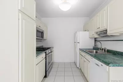 250 Bronxville Road #4H, Bronxville, NY 10708 - Photo 15