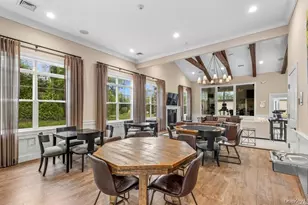 42 Meadowbrook Ln, Smithtown, NY 11787 - Photo 11