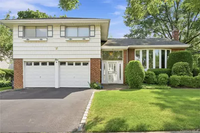 1 S Oaks Boulevard, Plainview, NY 11803 - Photo 1