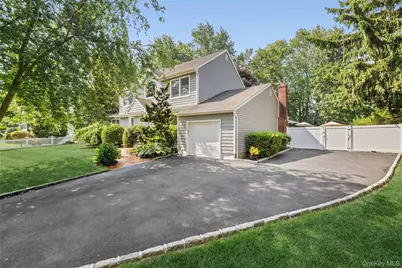 19 Duquesne Drive, Greenlawn, NY 11740 - Photo 1