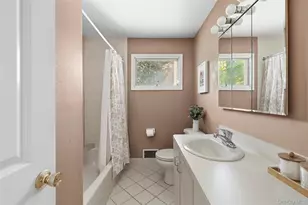 19 Duquesne Dr, Greenlawn, NY 11740 - Photo 13