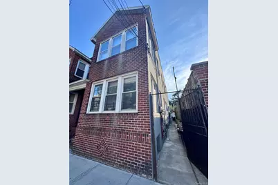 88-16 85th Street, Woodhaven, NY 11421 - Photo 3