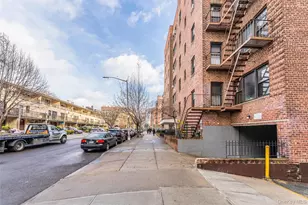 143-36 Barclay Ave, Flushing, NY 11355 - Photo 3