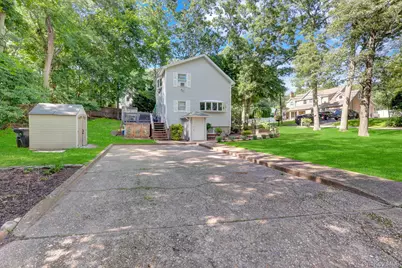14 Neponsit Road, Sound Beach, NY 11789 - Photo 5