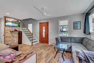 14 Neponsit Rd, Sound Beach, NY 11789 - Photo 7