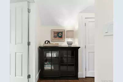 98 Sherrill Road, East Hampton, NY 11937 - Photo 15