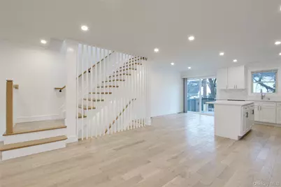 56 Kirkwood Road #A, Port Washington, NY 11050 - Photo 7