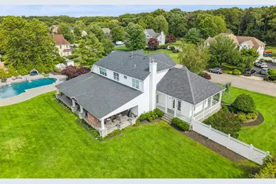 5 Biltmore Drive, Shoreham, NY 11786 - Photo 3