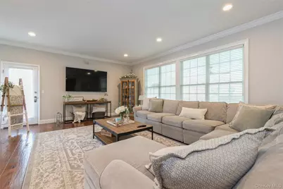 5 Biltmore Drive, Shoreham, NY 11786 - Photo 29