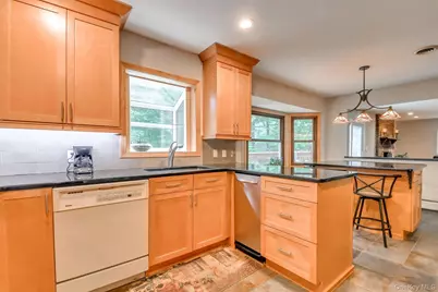 17 Esquire Road, New City, NY 10956 - Photo 15
