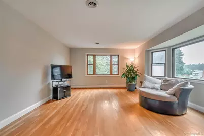 17 Esquire Road, New City, NY 10956 - Photo 11