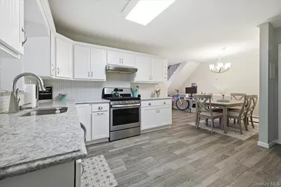 1861 Grand Avenue #A2, Baldwin, NY 11510 - Photo 7