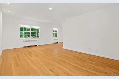 186 Pinewood Road #56, Hartsdale, NY 10530 - Photo 7