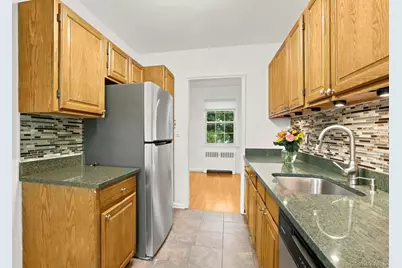 186 Pinewood Road #56, Hartsdale, NY 10530 - Photo 9
