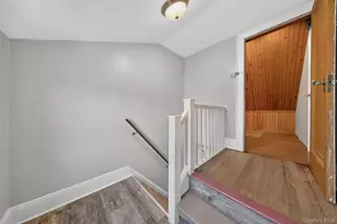 38-22 205th St, Bayside, NY 11361 - Photo 19