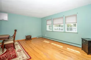 15 Greenbrier Ln, Sayville, NY 11782 - Photo 5