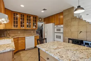 4 Manitou Trail, White Plains, NY 10603 - Photo 9