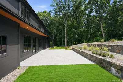 77 Montrose Station Road, Montrose, NY 10548 - Photo 39