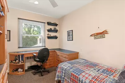 4 Jerold Street, Plainview, NY 11803 - Photo 21