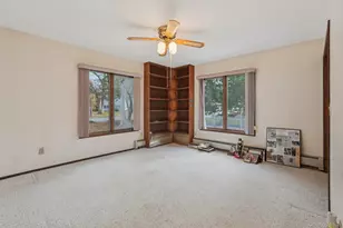 24 Brenda Ln, Bardonia, NY 10954 - Photo 23