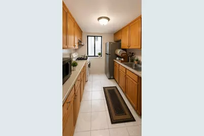 18016 Wexford Terrace #2B, Jamaica, NY 11432 - Photo 3