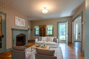 1402 Albany Ave, Kinderhook, NY 12184 - Photo 7