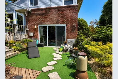 83 Bud Lane, Levittown, NY 11756 - Photo 5