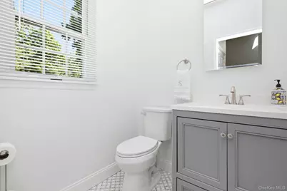 15 Ellis Drive #13, White Plains, NY 10605 - Photo 17
