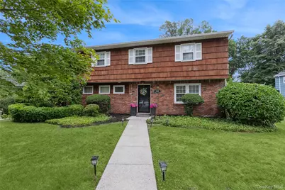 186 Oakwood Road, Huntington Station, NY 11746 - Photo 1