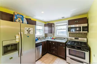 192-10 104th Avenue, Saint Albans, NY 11412 - Photo 19