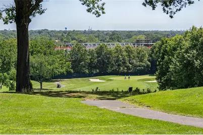 27010 Grand Central Parkway #4H, Floral Park, NY 11005 - Photo 35