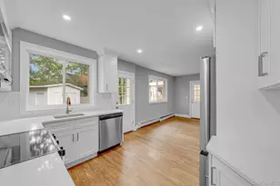 970 Hillman St, West Hempstead, NY 11552 - Photo 15