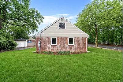 970 Hillman Street, West Hempstead, NY 11552 - Photo 7