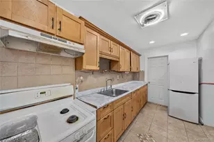 907 E 46th St, Brooklyn, NY 11203 - Photo 9