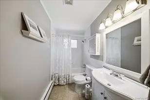 10 Graham Rd, Hampton Bays, NY 11946 - Photo 15