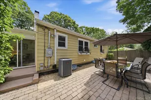 10 Graham Rd, Hampton Bays, NY 11946 - Photo 23