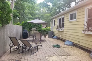 10 Graham Rd, Hampton Bays, NY 11946 - Photo 5
