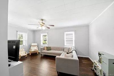 86 Maple Street, Dobbs Ferry, NY 10522 - Photo 3