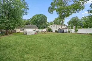 39 All Points Terrace, Holbrook, NY 11741 - Photo 27