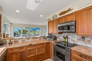 556 Dune Rd, Westhampton, NY 11977 - Photo 13
