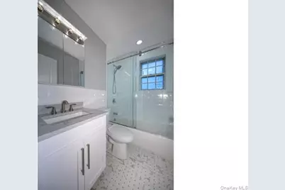 75 Lamplighter Lane #5B, Massapequa, NY 11758 - Photo 9