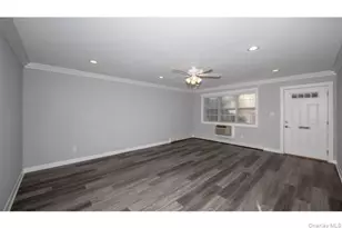 75 Lamplighter Ln, Massapequa, NY 11758 - Photo 3