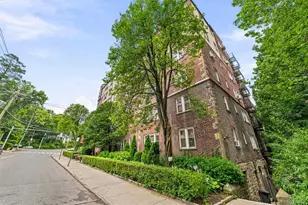 294 Bronxville Rd, Bronxville, NY 10708 - Photo 3