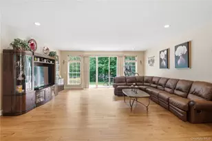 35 Monterrey Dr, Saint James, NY 11780 - Photo 17