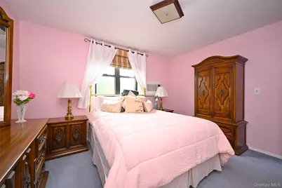 245-12 62 Avenue #2nd Floor, Douglaston, NY 11362 - Photo 11