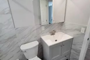 23 Tuthill St, Huntington, NY 11743 - Photo 9