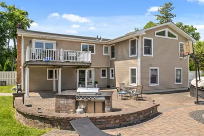 236 Windsor Avenue, Brightwaters, NY 11718 - Photo 27